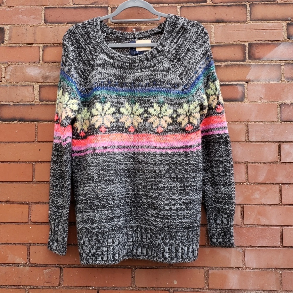 American Eagle Outfitters Jegging Sweater NWT